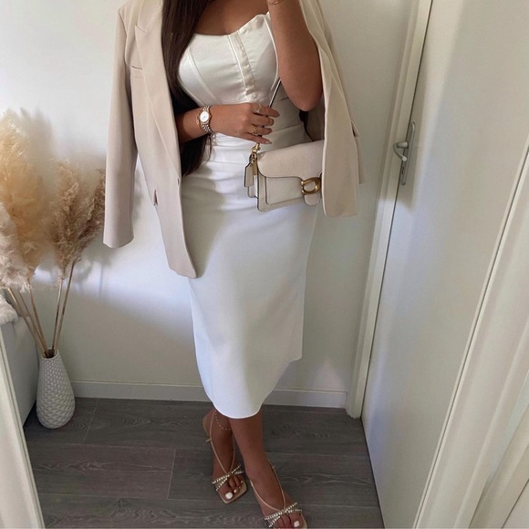 Zara Beige Rhinestone High Heel Sandals - Picture 4 of 17